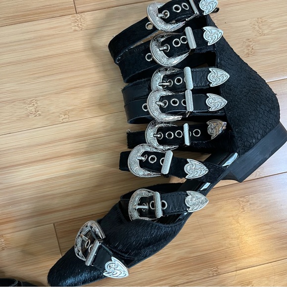 Jeffrey Campbell Psych Multi Buckle Flat Ankle Boots Western Black Suede - 6 - Picture 6 of 16